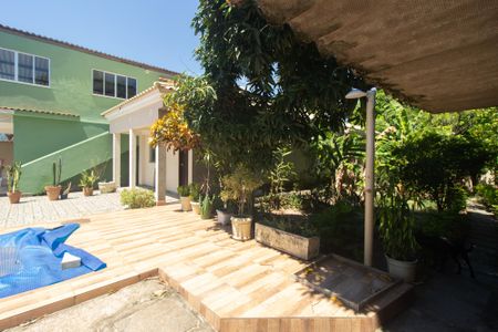 Casa para alugar com 548m², 5 quartos e 2 vagas Casa para alugar com 548m², 5 quartos e 2 vagasVaranda
