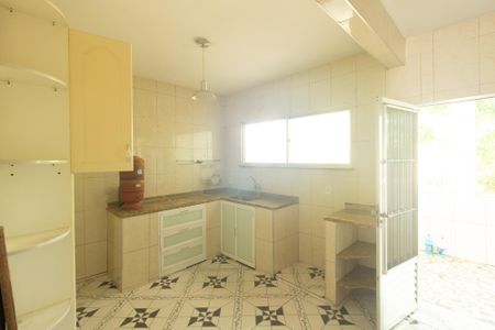 Casa para alugar com 548m², 5 quartos e 2 vagas Casa para alugar com 548m², 5 quartos e 2 vagasCozinha