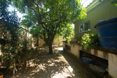 Casa para alugar com 548m², 5 quartos e 2 vagas Casa para alugar com 548m², 5 quartos e 2 vagasQuintal