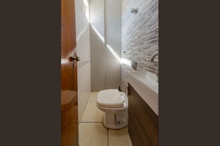 Apartamento à venda com 180m², 3 quartos e 2 vagasLavabo