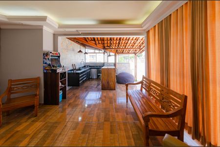 Apartamento à venda com 180m², 3 quartos e 2 vagasÁrea gourmet