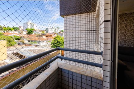 Apartamento à venda com 180m², 3 quartos e 2 vagasVaranda