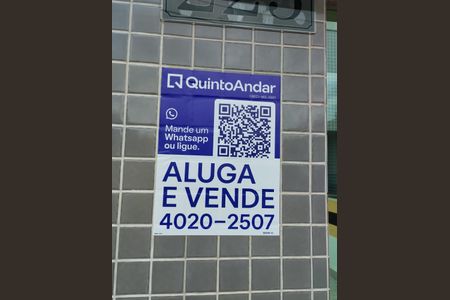 Apartamento à venda com 60m², 2 quartos e 1 vagaFachada + Placa