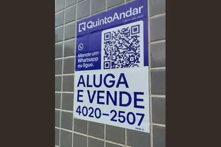 Apartamento à venda com 60m², 2 quartos e 1 vagaFachada + Placa