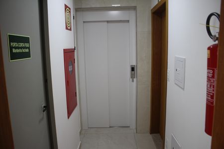 Apartamento à venda com 60m², 2 quartos e 1 vagaÁrea comum