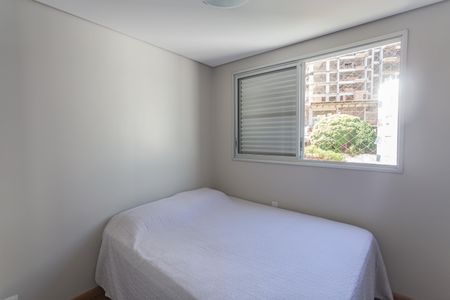 Apartamento para alugar com 134m², 2 quartos e 3 vagas Apartamento para alugar com 134m², 2 quartos e 3 vagasQuarto 2