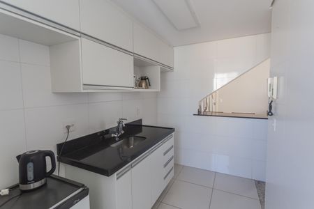 Apartamento para alugar com 134m², 2 quartos e 3 vagas Apartamento para alugar com 134m², 2 quartos e 3 vagasCozinha