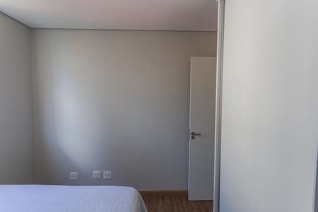Apartamento para alugar com 134m², 2 quartos e 3 vagas Apartamento para alugar com 134m², 2 quartos e 3 vagasQuarto 2