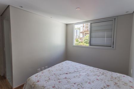 Apartamento para alugar com 134m², 2 quartos e 3 vagas Apartamento para alugar com 134m², 2 quartos e 3 vagasSuíte
