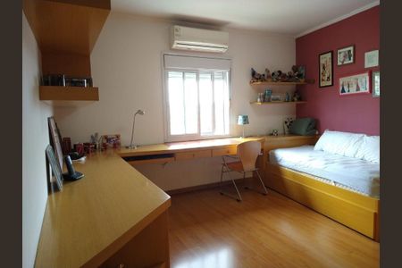 Casa à venda com 430m², 4 quartos e 5 vagas