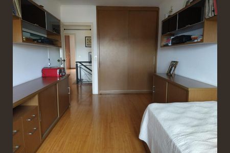 Casa à venda com 430m², 4 quartos e 5 vagas