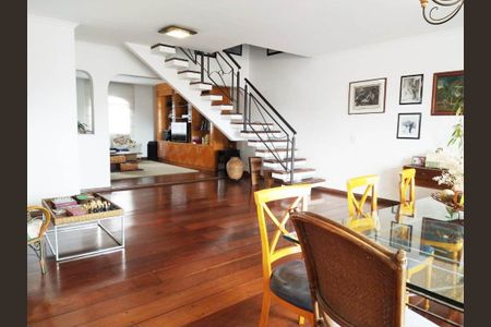 Casa à venda com 430m², 4 quartos e 5 vagas