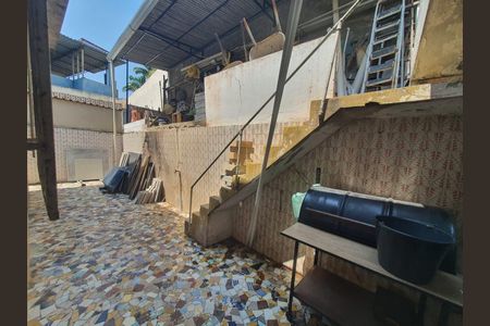 Casa à venda com 150m², 4 quartos e 3 vagas Casa à venda com 150m², 4 quartos e 3 vagasÁrea Externa