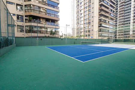 Apartamento à venda com 150m², 5 quartos e 3 vagas Apartamento à venda com 150m², 5 quartos e 3 vagasÁrea comum