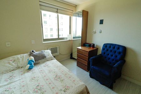 Apartamento à venda com 150m², 5 quartos e 3 vagas Apartamento à venda com 150m², 5 quartos e 3 vagasQuarto 3