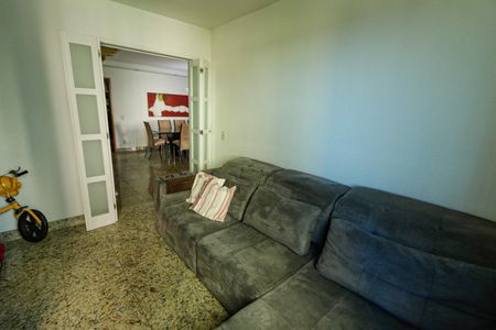 Apartamento à venda com 150m², 5 quartos e 3 vagas Apartamento à venda com 150m², 5 quartos e 3 vagasSala 2