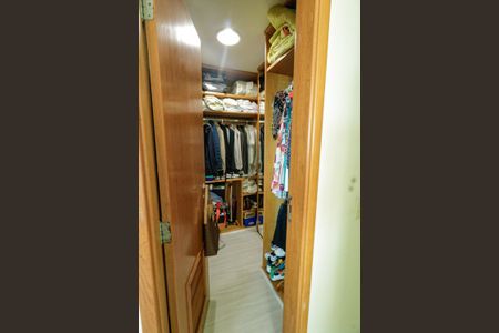 Apartamento à venda com 150m², 5 quartos e 3 vagas Apartamento à venda com 150m², 5 quartos e 3 vagasQuarto 1