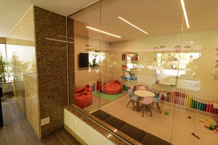 Apartamento à venda com 150m², 5 quartos e 3 vagas Apartamento à venda com 150m², 5 quartos e 3 vagasÁrea comum