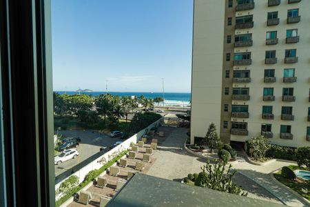 Apartamento à venda com 150m², 5 quartos e 3 vagas Apartamento à venda com 150m², 5 quartos e 3 vagasQuarto 3