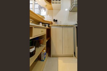 Apartamento à venda com 93m², 2 quartos e 2 vagas Apartamento à venda com 93m², 2 quartos e 2 vagasCozinha