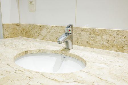 Apartamento à venda com 93m², 2 quartos e 2 vagas Apartamento à venda com 93m², 2 quartos e 2 vagasBanheiro do Quarto 1