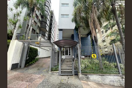 Apartamento à venda com 93m², 2 quartos e 2 vagas Apartamento à venda com 93m², 2 quartos e 2 vagasFachada