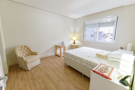 Apartamento à venda com 93m², 2 quartos e 2 vagas Apartamento à venda com 93m², 2 quartos e 2 vagasQuarto 1