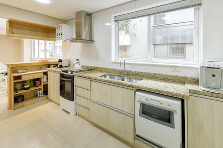 Apartamento à venda com 93m², 2 quartos e 2 vagas Apartamento à venda com 93m², 2 quartos e 2 vagasCozinha