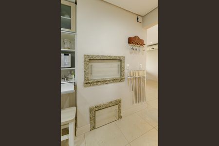 Apartamento à venda com 93m², 2 quartos e 2 vagas Apartamento à venda com 93m², 2 quartos e 2 vagasCozinha
