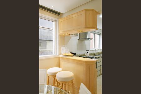 Apartamento à venda com 93m², 2 quartos e 2 vagas Apartamento à venda com 93m², 2 quartos e 2 vagasSala e cozinha