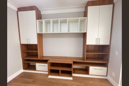 Casa de condomínio para alugar com 322m², 4 quartos e 3 vagas Casa de condomínio para alugar com 322m², 4 quartos e 3 vagasSala 2