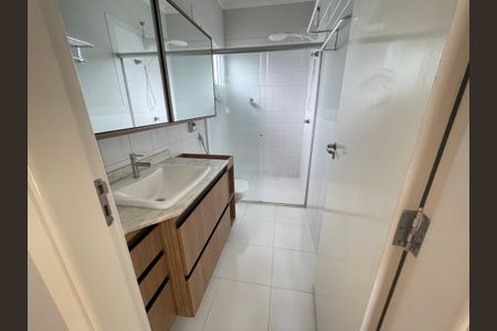 Casa de condomínio para alugar com 322m², 4 quartos e 3 vagas Casa de condomínio para alugar com 322m², 4 quartos e 3 vagasSuíte 1