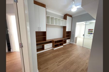 Casa de condomínio para alugar com 322m², 4 quartos e 3 vagas Casa de condomínio para alugar com 322m², 4 quartos e 3 vagasSala 2