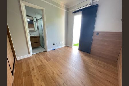 Casa de condomínio para alugar com 322m², 4 quartos e 3 vagas Casa de condomínio para alugar com 322m², 4 quartos e 3 vagasSuíte 3