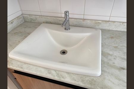 Casa de condomínio para alugar com 322m², 4 quartos e 3 vagas Casa de condomínio para alugar com 322m², 4 quartos e 3 vagasSuíte 1