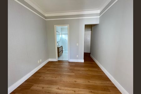 Casa de condomínio para alugar com 322m², 4 quartos e 3 vagas Casa de condomínio para alugar com 322m², 4 quartos e 3 vagasSuíte 1