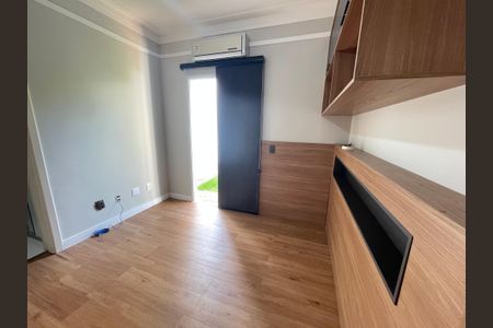 Casa de condomínio para alugar com 322m², 4 quartos e 3 vagas Casa de condomínio para alugar com 322m², 4 quartos e 3 vagasSuíte 3