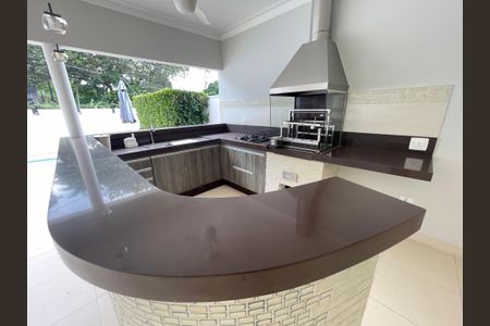 Casa de condomínio para alugar com 322m², 4 quartos e 3 vagas Casa de condomínio para alugar com 322m², 4 quartos e 3 vagasEspaço Gourmet