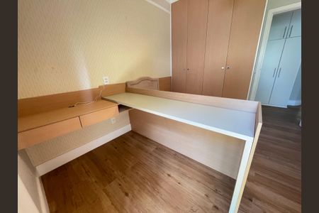 Casa de condomínio para alugar com 322m², 4 quartos e 3 vagas Casa de condomínio para alugar com 322m², 4 quartos e 3 vagasSuíte 2