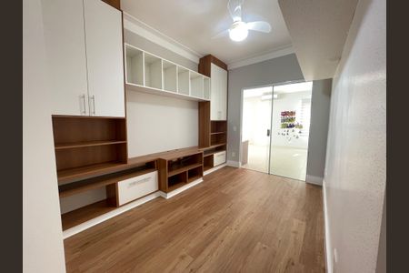 Casa de condomínio para alugar com 322m², 4 quartos e 3 vagas Casa de condomínio para alugar com 322m², 4 quartos e 3 vagasSala 2