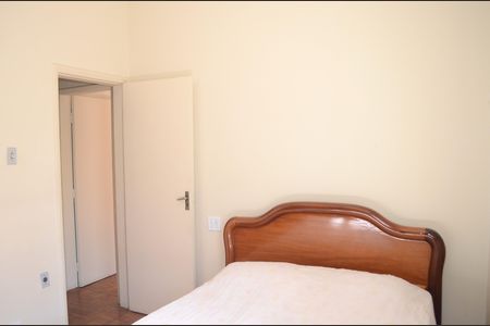 Apartamento à venda com 77m², 3 quartos e 1 vagaQuarto 1