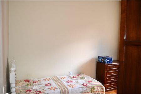 Apartamento à venda com 77m², 3 quartos e 1 vagaQuarto 2