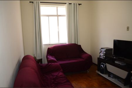 Apartamento à venda com 77m², 3 quartos e 1 vagaSala