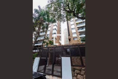 Apartamento à venda com 95m², 3 quartos e 2 vagasFachada