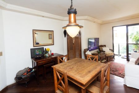 Apartamento à venda com 95m², 3 quartos e 2 vagasSala