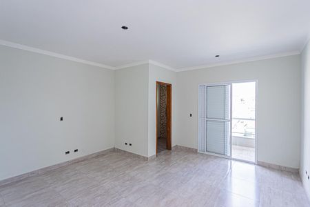 Casa à venda com 181m², 3 quartos e 4 vagasSuite