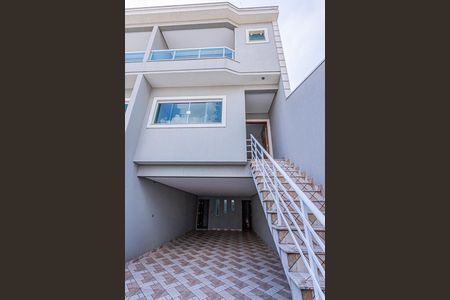 Casa à venda com 181m², 3 quartos e 4 vagasFachada interna