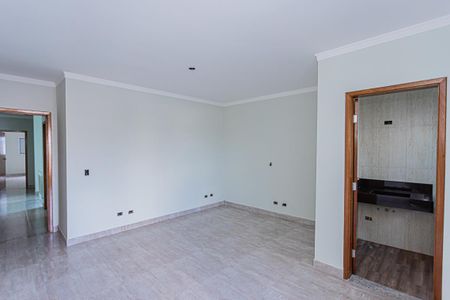 Casa à venda com 181m², 3 quartos e 4 vagasSuite