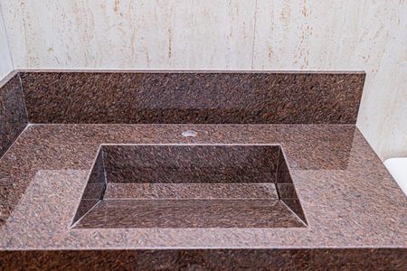 Casa à venda com 181m², 3 quartos e 4 vagasBanheiro suite