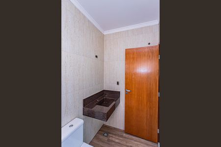 Casa à venda com 181m², 3 quartos e 4 vagasBanheiro